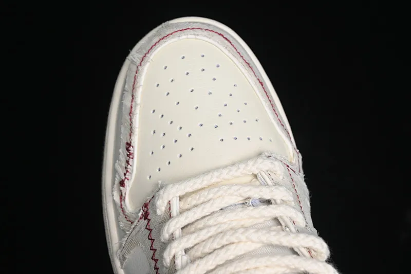 All Categories Air Jordan Jordan Series Basketball Shoes Air Jordan 1 Low Air Jordan 1 Low AJ1 Joe 1 Panda Prank Lead the Dream Lian Lizhi Mi Blue Retro Basketball Shoes FZ5046-041